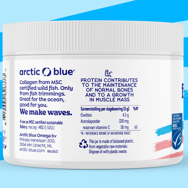 Spoonful of Arctic Blue Fish Collagen Powder with fresh fruits, highlighting its nutritious benefits.